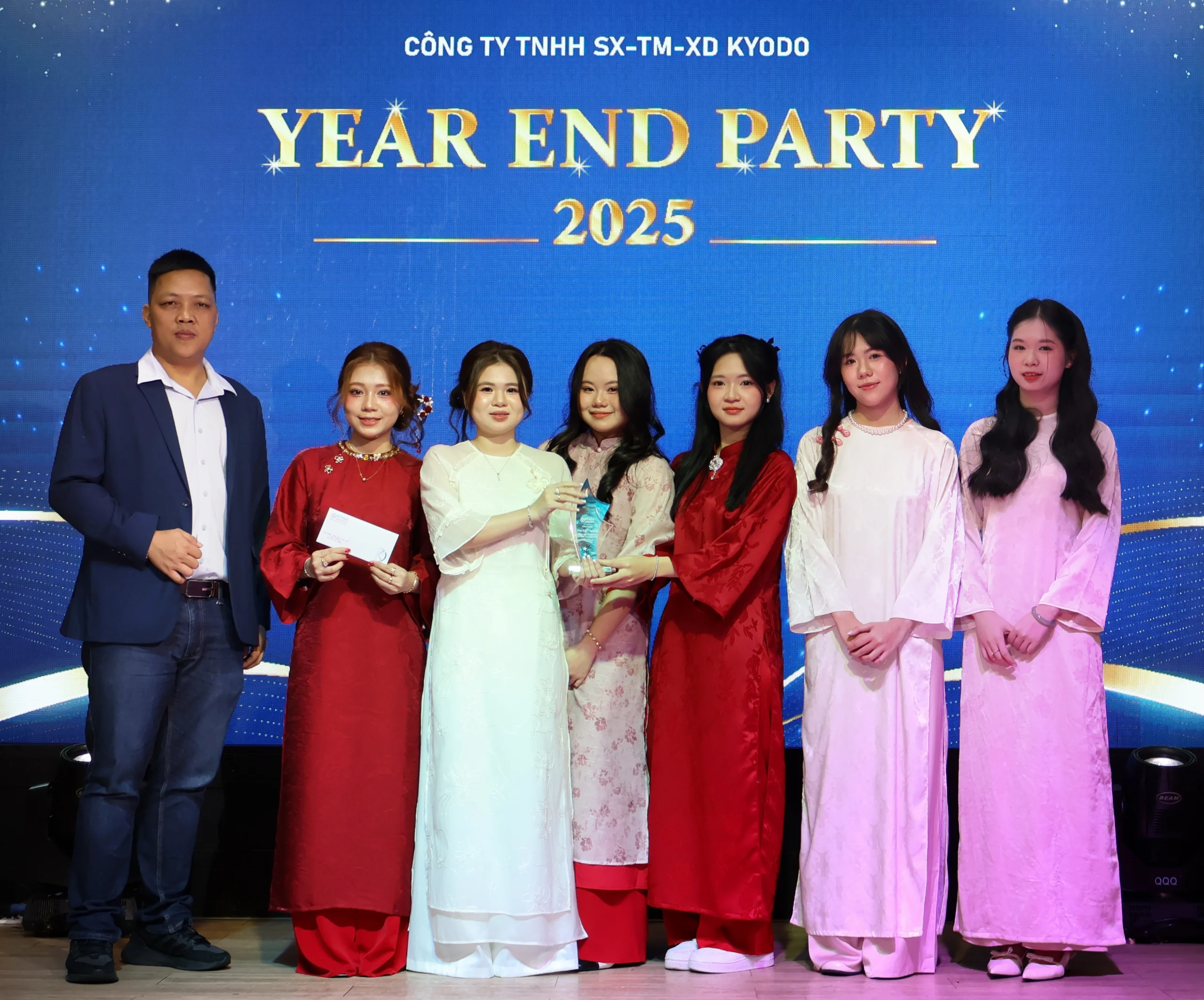 Thành tựu xuất sắc - KYODO